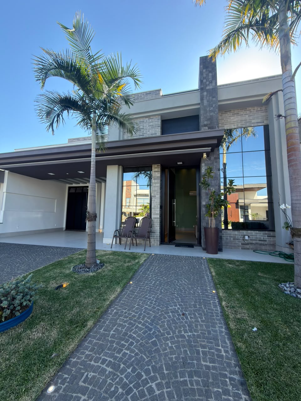 CASA TÉRREA DE ALTO PADRÃO | CONDOMÍNIO DONA MARIA JOSÉ – INDAIATUBA/SP